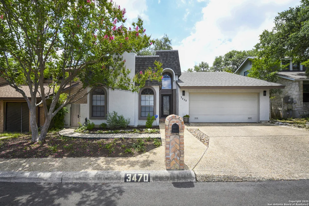 Unit for sale at 3470 River Path, San Antonio, TX 78230