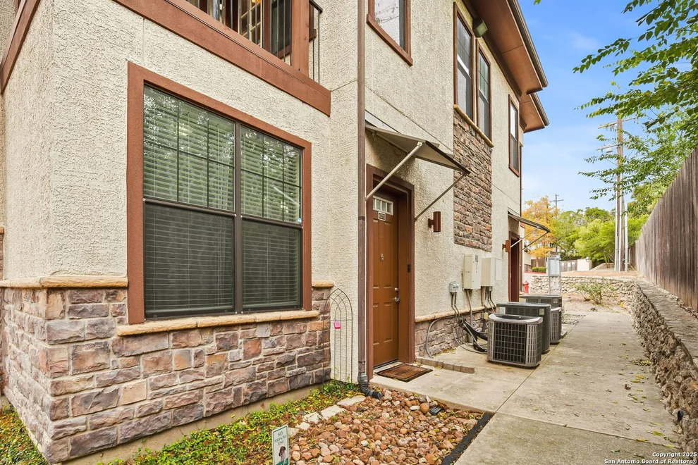 Unit for sale at 7342 Oak Manor, San Antonio, TX 78229