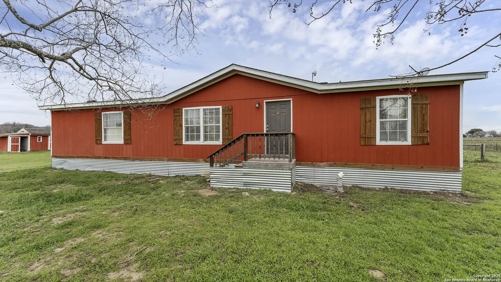 Unit for sale at 108 Oak View, La Vernia, TX 78121