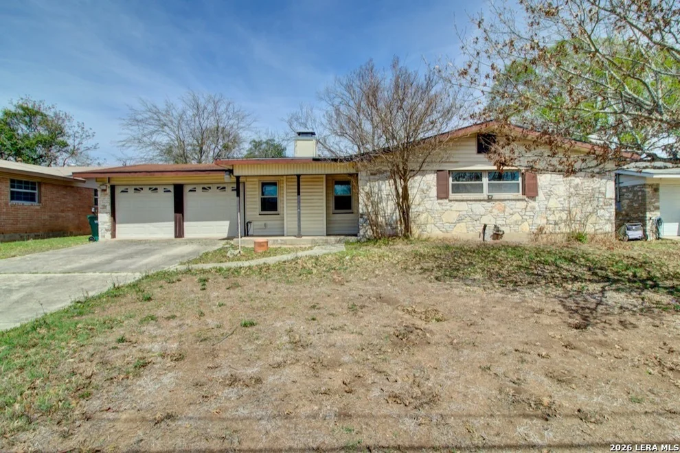 Unit for sale at 121 Young, Universal City, TX 78148