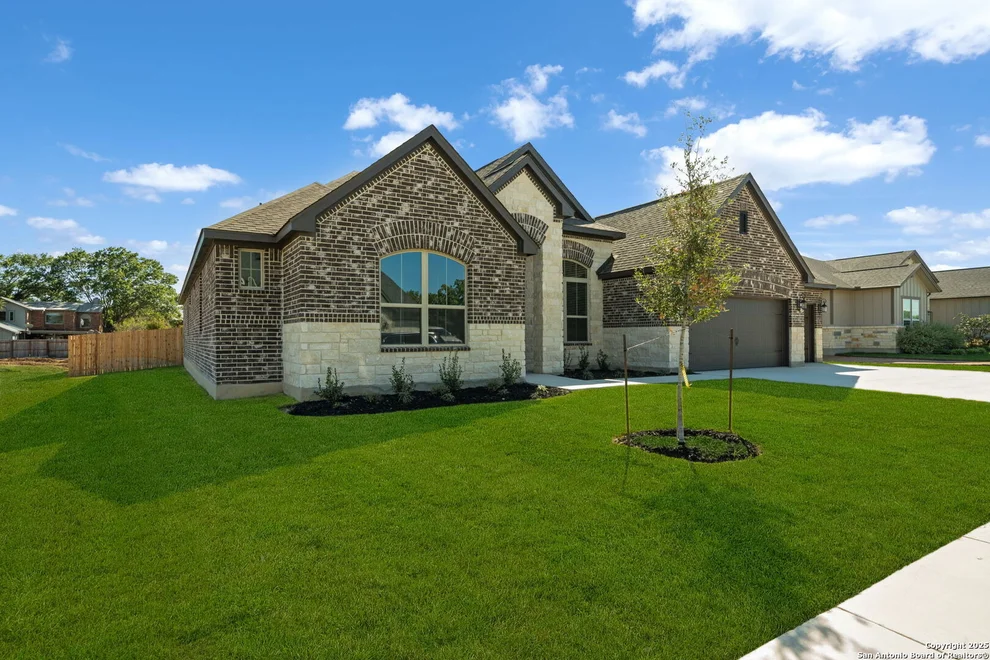 Unit for sale at 139 Janice Avenue, Castroville, TX 78009