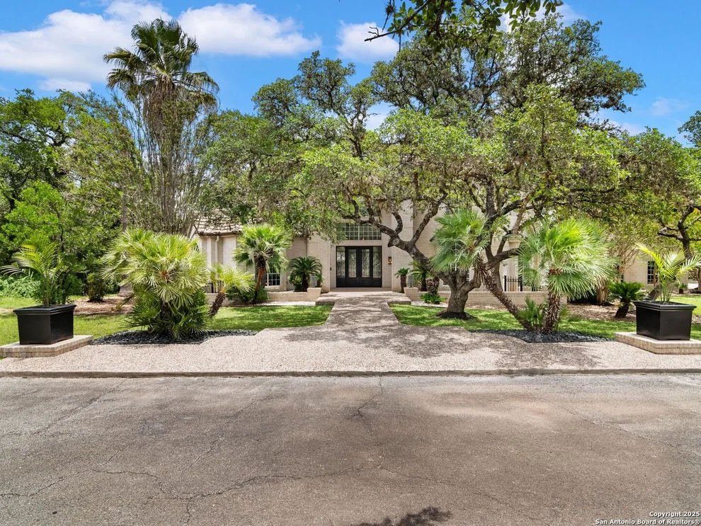 Unit for sale at 6 De Zavala, Shavano Park, TX 78231