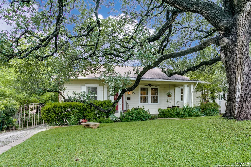 Unit for sale at 158 Laurel Heights, San Antonio, TX 78212