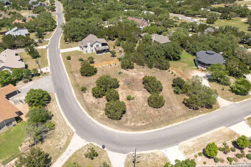 Unit for sale at 1131 crossbow, Canyon Lake, TX 78133