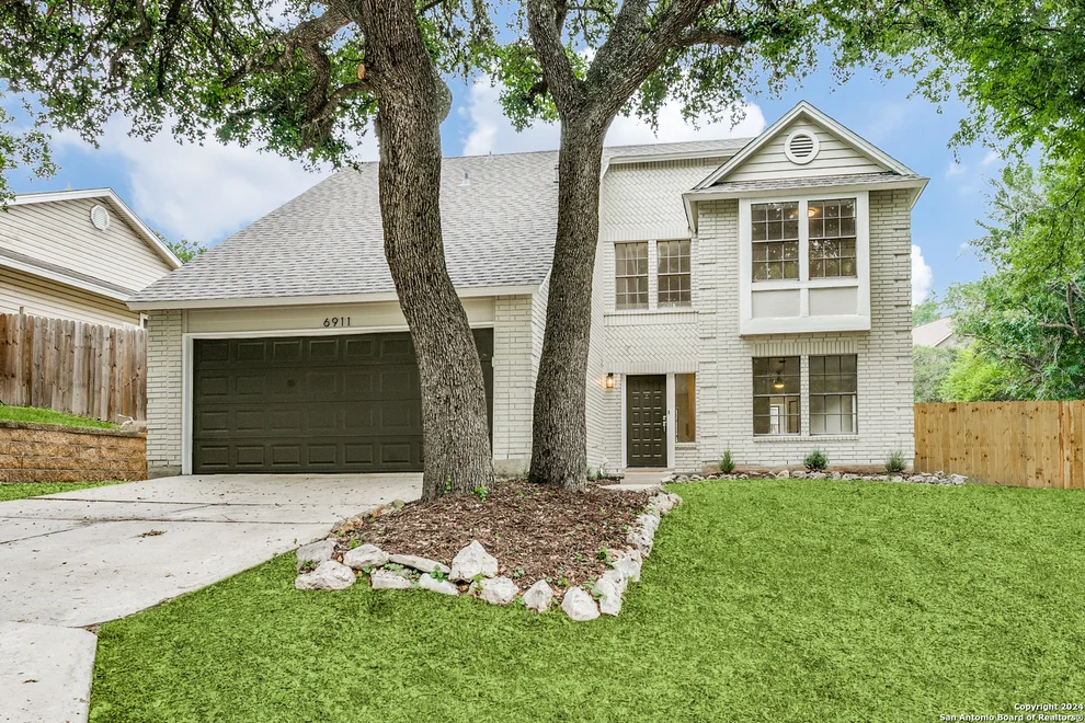 Unit for sale at 6911 Raintree Forest, San Antonio, TX 78233