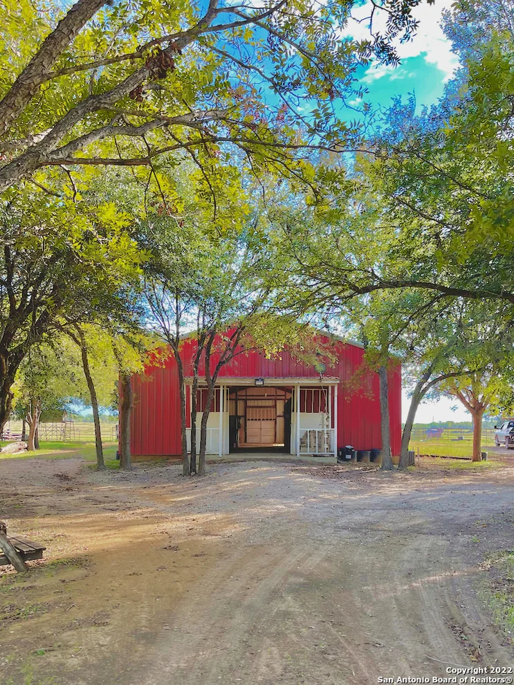 Unit for sale at 10671 BRIGGS RD, Atascosa, TX 78002
