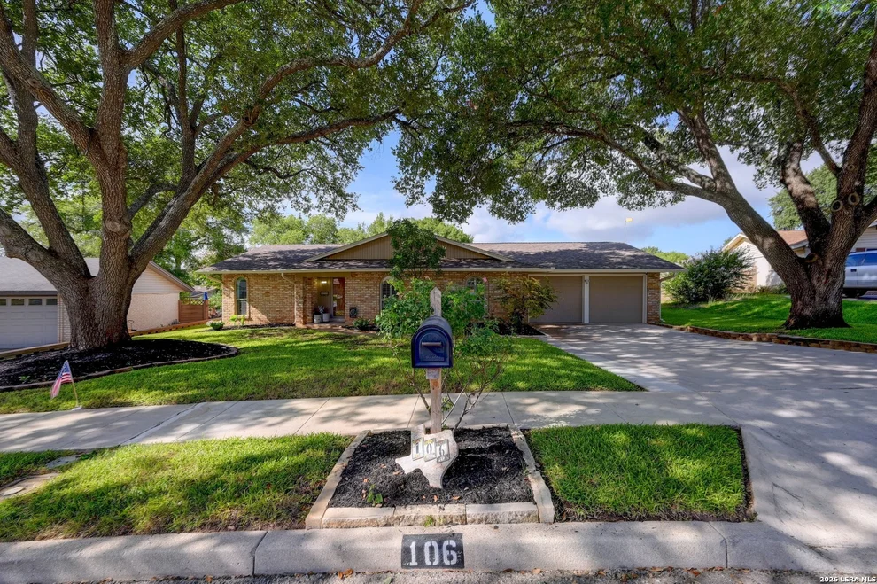 Unit for sale at 106 Barcelona Drive, Universal City, TX 78148