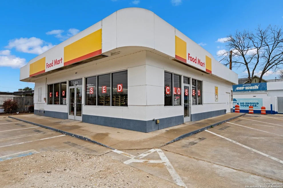 Unit for sale at 528 Main St, Kerrville, TX 78028