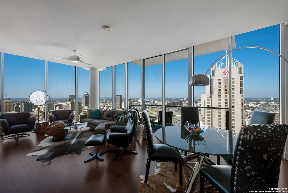 Unit for sale at 610 E Market St, San Antonio, TX 78205