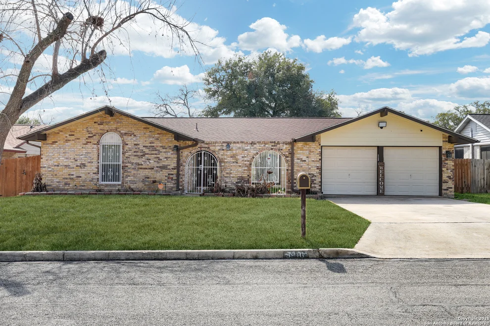 Unit for sale at 5910 CARY GRANT DR, San Antonio, TX 78240
