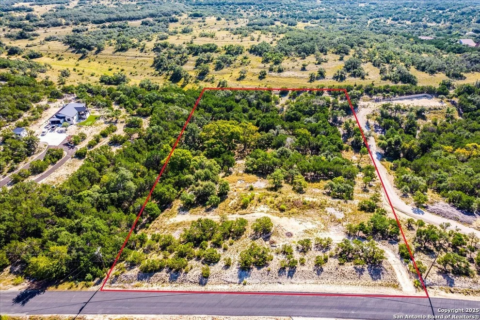Unit for sale at 530 Stallion Estates Dr, Spring Branch, TX 78070