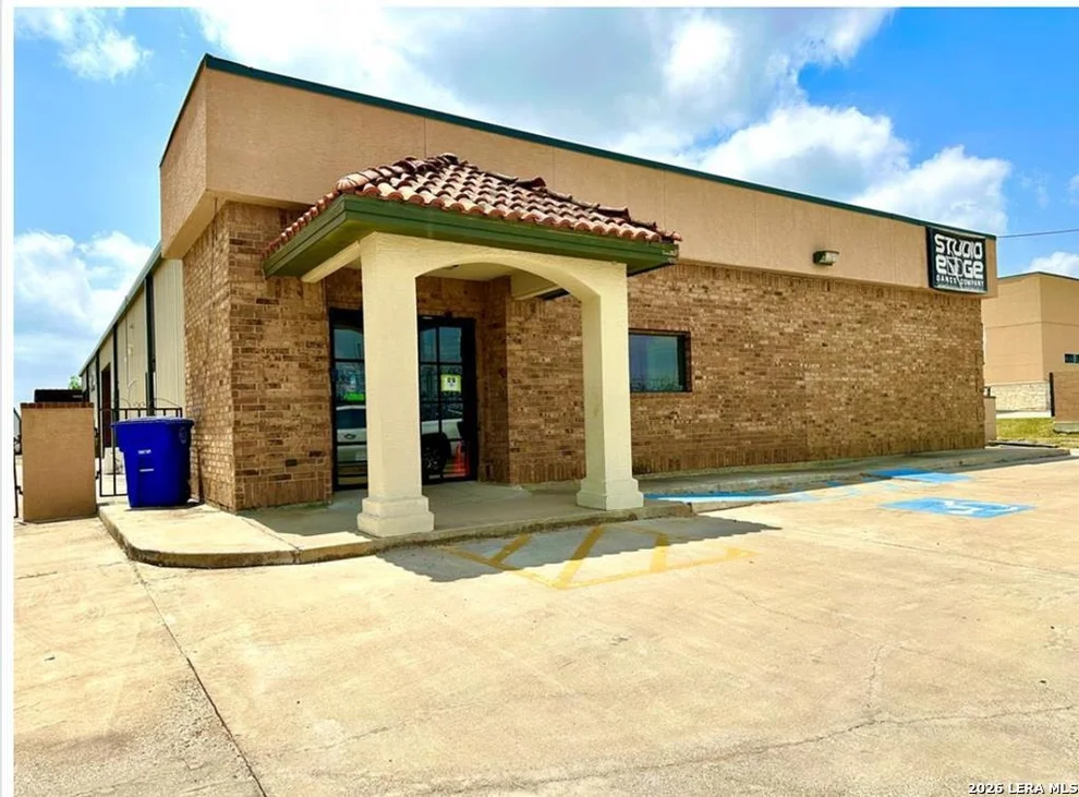 Unit for sale at 2662 ENCINO PARK DR, Eagle Pass, TX 78852