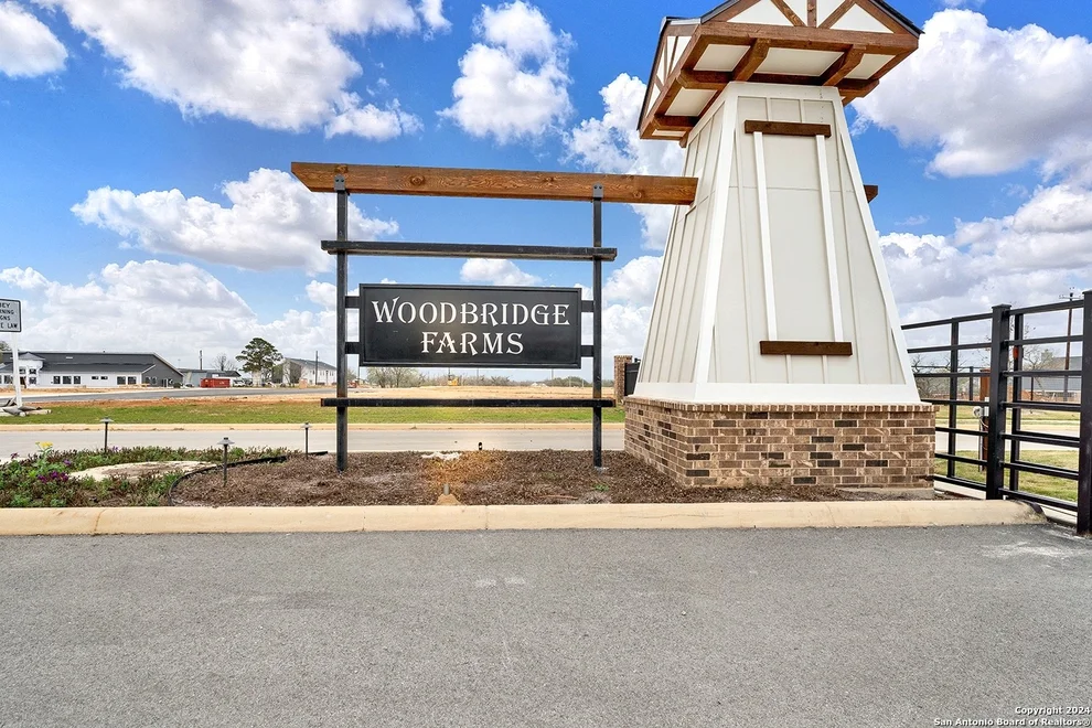 Unit for sale at 213 Ash Parkway, La Vernia, TX 78121
