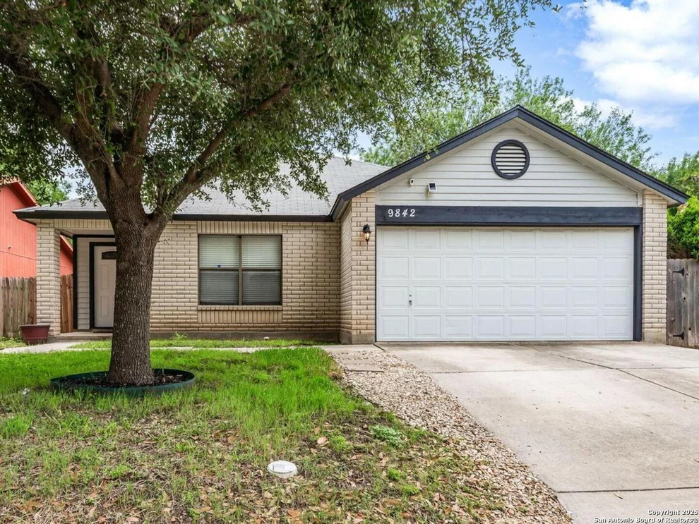 Unit for sale at 9842 raven field, San Antonio, TX 78245