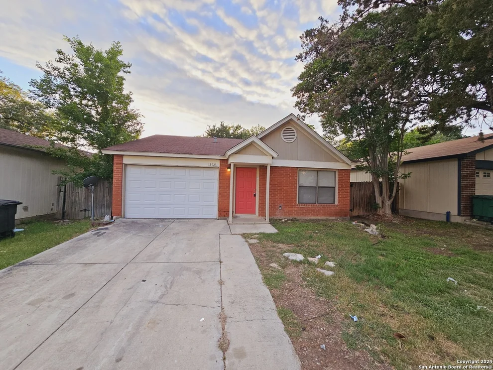 Unit for sale at 12923 maple park, San Antonio, TX 78249