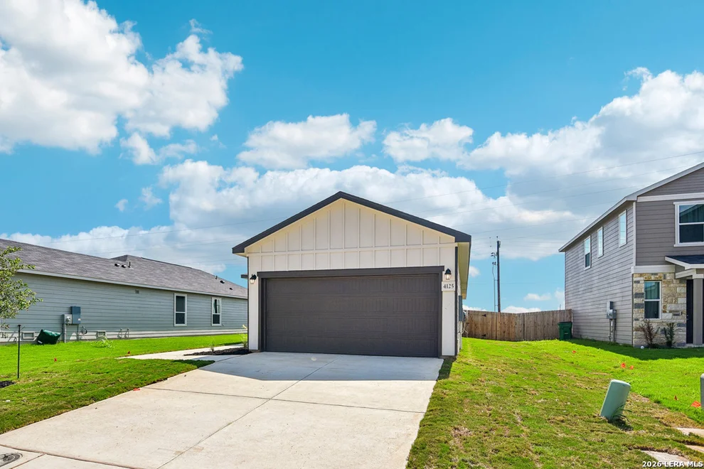 Unit for sale at 4125 WOODSIDE DR, Seguin, TX 78155