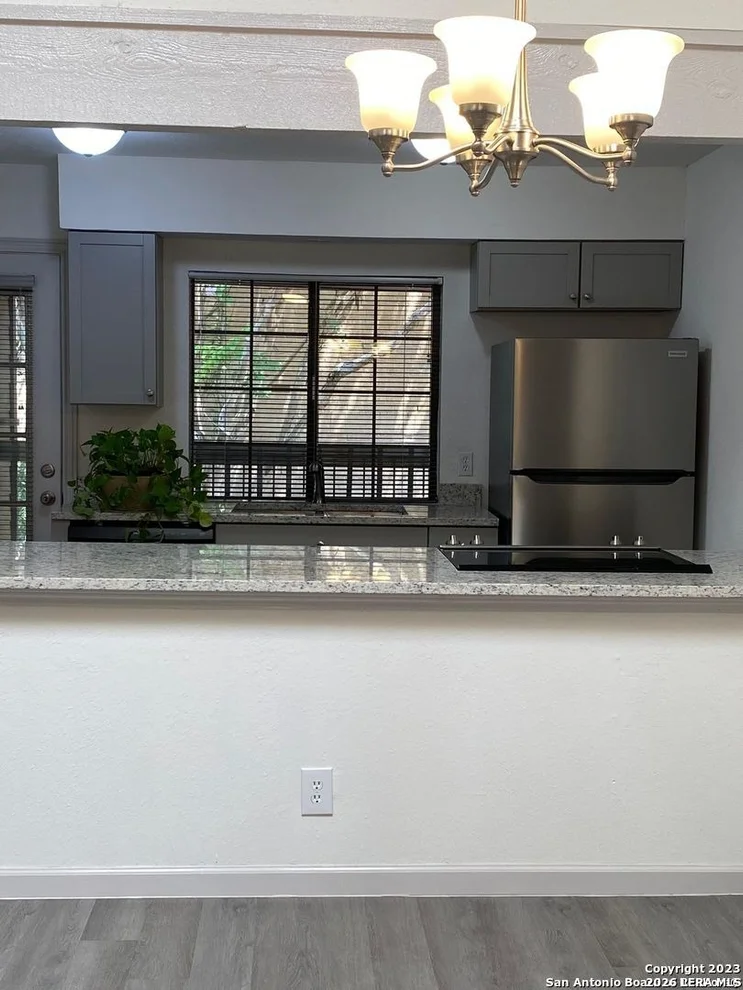 Unit for sale at 8611 Datapoint, San Antonio, TX 78229