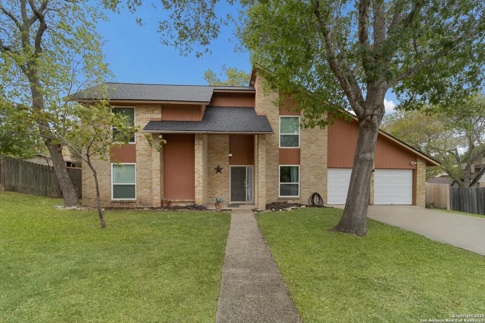 Unit for sale at 7107 Stirrup Cir, San Antonio, TX 78240