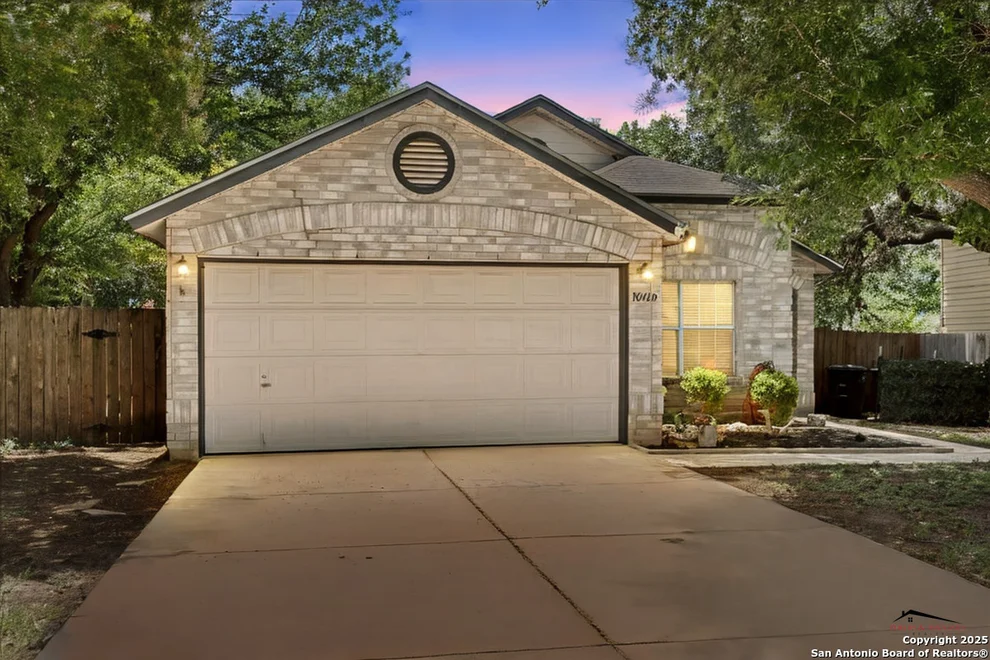 Unit for sale at 10410 Overland Crk, San Antonio, TX 78245