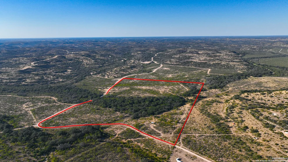 Unit for sale at 1134 Sd # 45400, Rocksprings, TX 78880