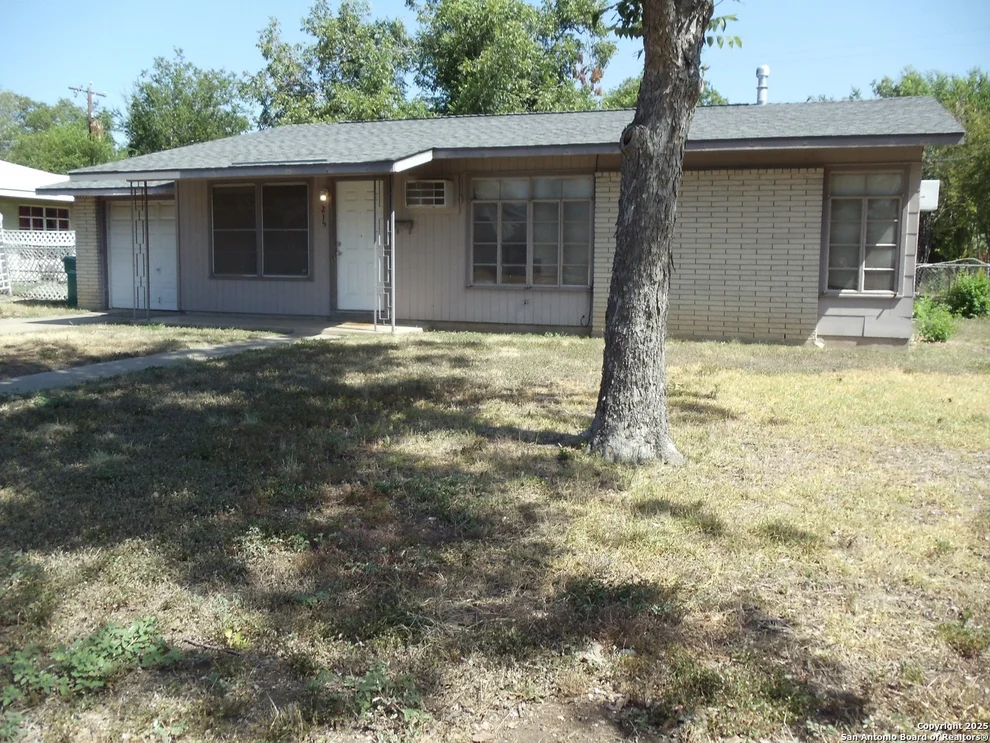 Unit for sale at 215 Antrim, San Antonio, TX 78218