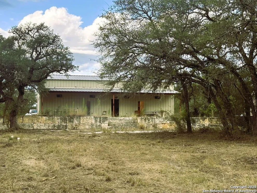 Unit for sale at 52 Timbers Lane, Leakey, TX 78873