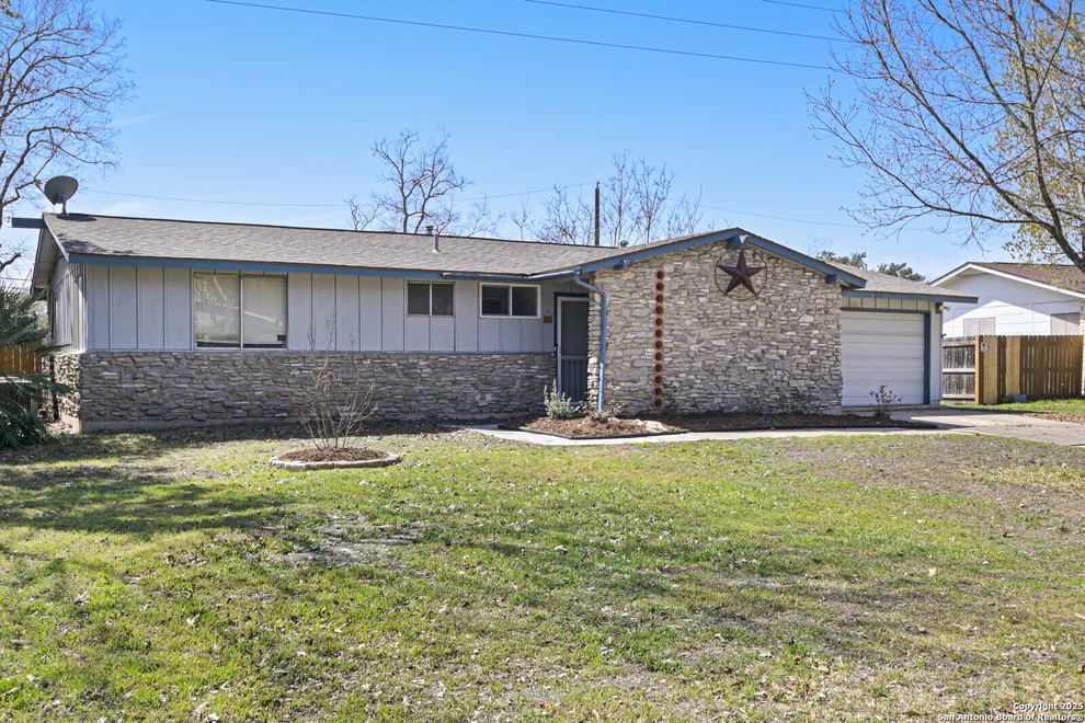 Unit for sale at 8223 Quail Creek, San Antonio, TX 78218