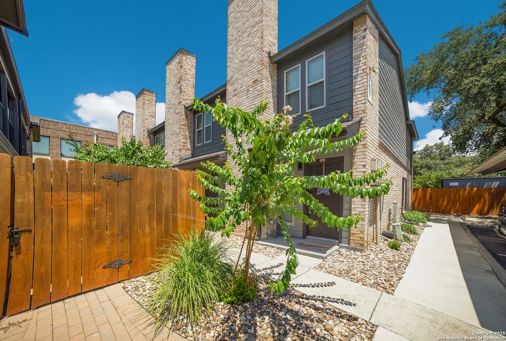 Unit for sale at 2718 OLD FIELD DR, San Antonio, TX 78247