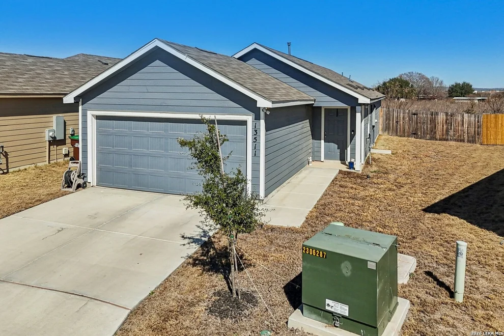 Unit for sale at 13511 Barton Cv, San Antonio, TX 78253