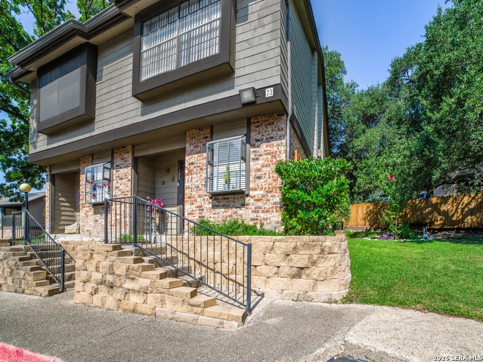 Unit for sale at 11815 Vance Jackson, San Antonio, TX 78230