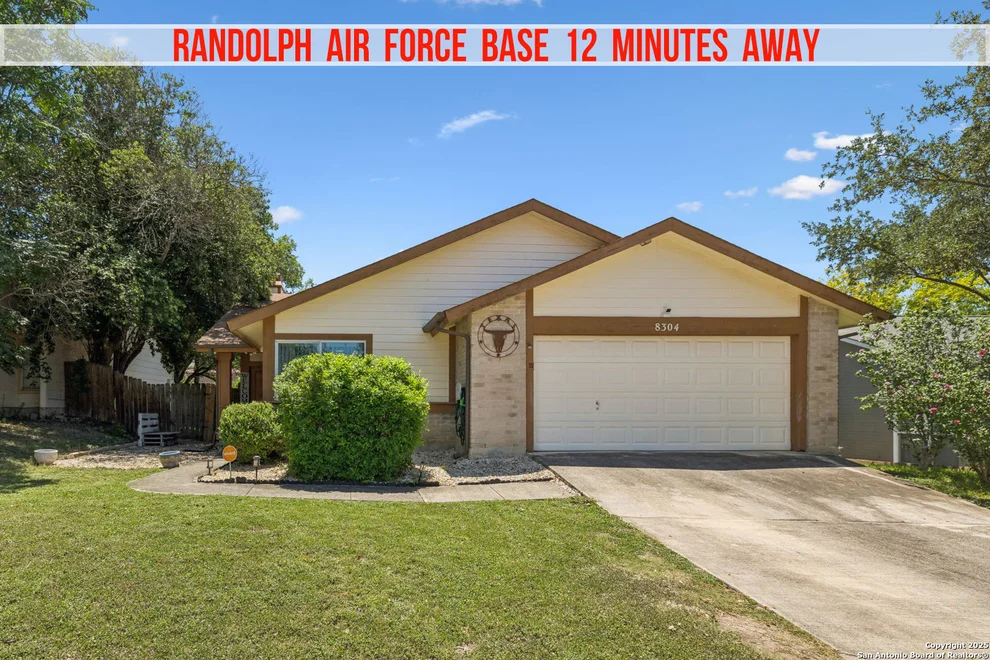 Unit for sale at 8304 Spring Town St, Converse, TX 78109