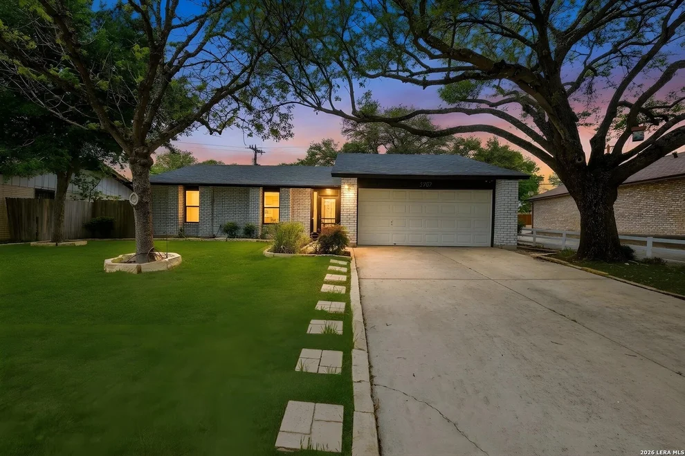 Unit for sale at 5707 Larkdale Dr, San Antonio, TX 78233