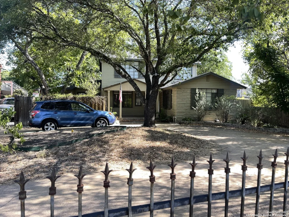 Unit for sale at 319 E TERRA ALTA DR, San Antonio, TX 78209