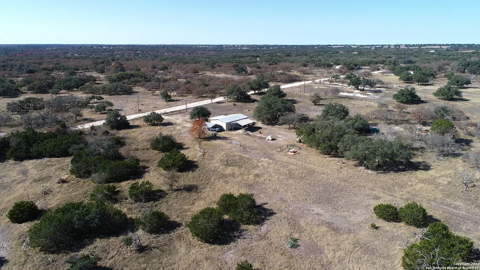 Unit for sale at 320 sky harbor, Mountain Home, TX 78058