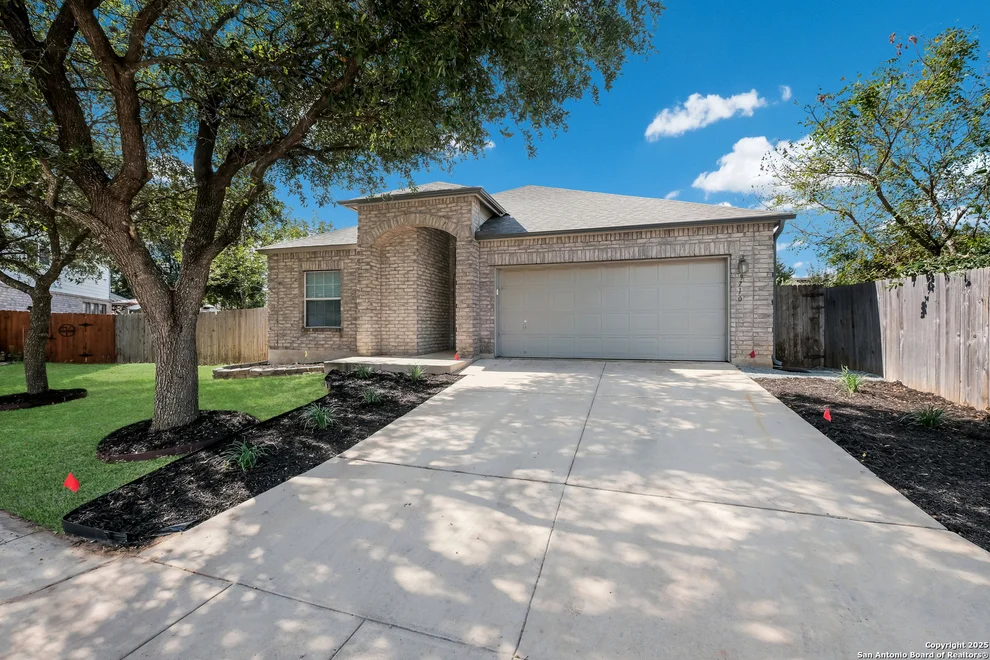 Unit for sale at 9710 Magic Cedar, Helotes, TX 78023