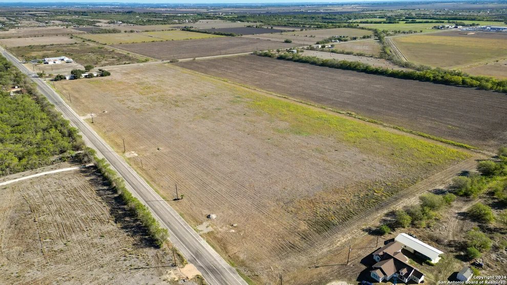 Unit for sale at LOT 5 FM 471, Natalia, TX 78059