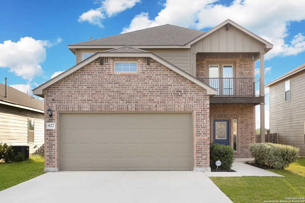 Unit for sale at 927 Lambshead Draw, San Antonio, TX 78245