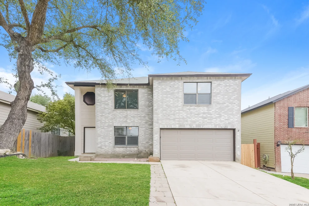 Unit for sale at 11311 Bronze Sand, San Antonio, TX 78253