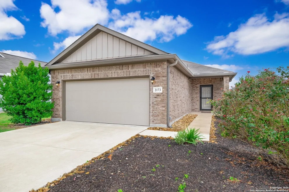 Unit for sale at 2173 Hiddenbrooke Pass, Seguin, TX 78155