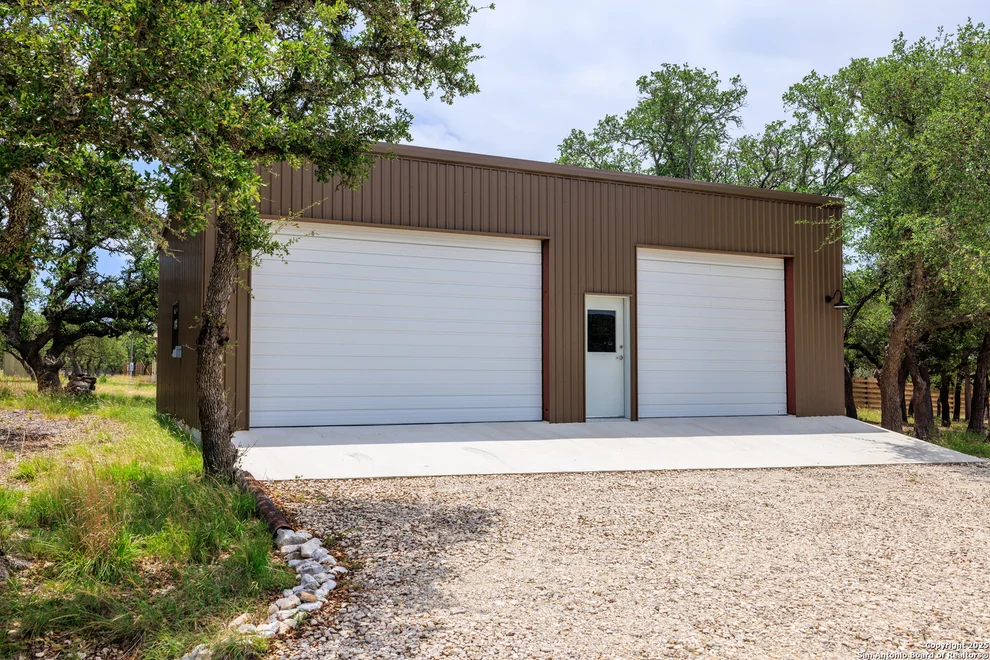 Unit for sale at 988 KC 476, Harper, TX 78631