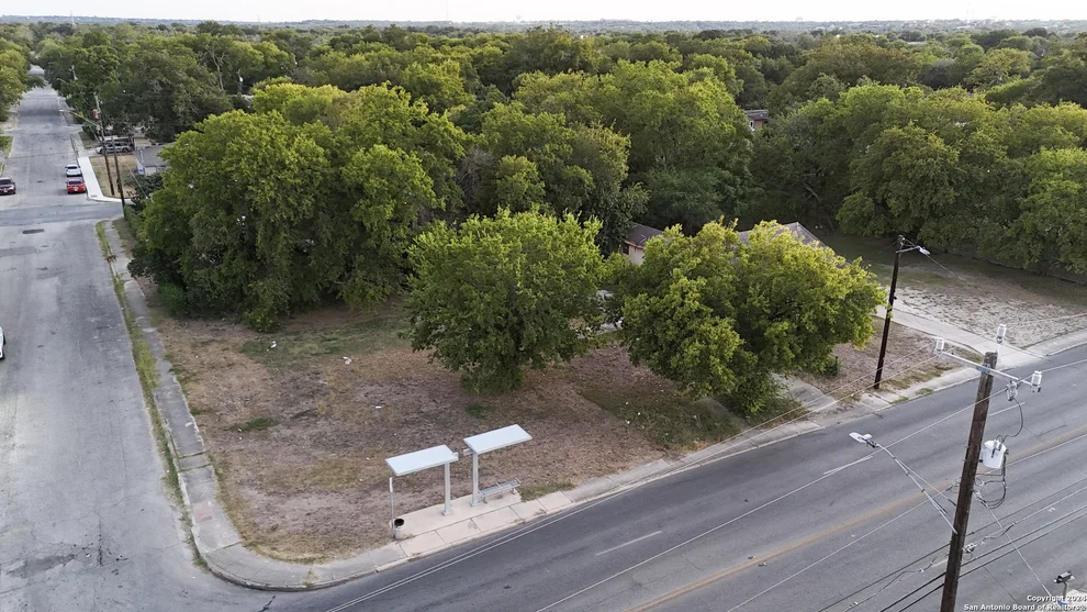 Unit for sale at 3430 Martin Luther King Dr, San Antonio, TX 78220