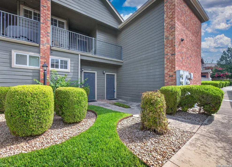 Unit for sale at 83 Chapel Hill Circle, San Antonio, TX 78240