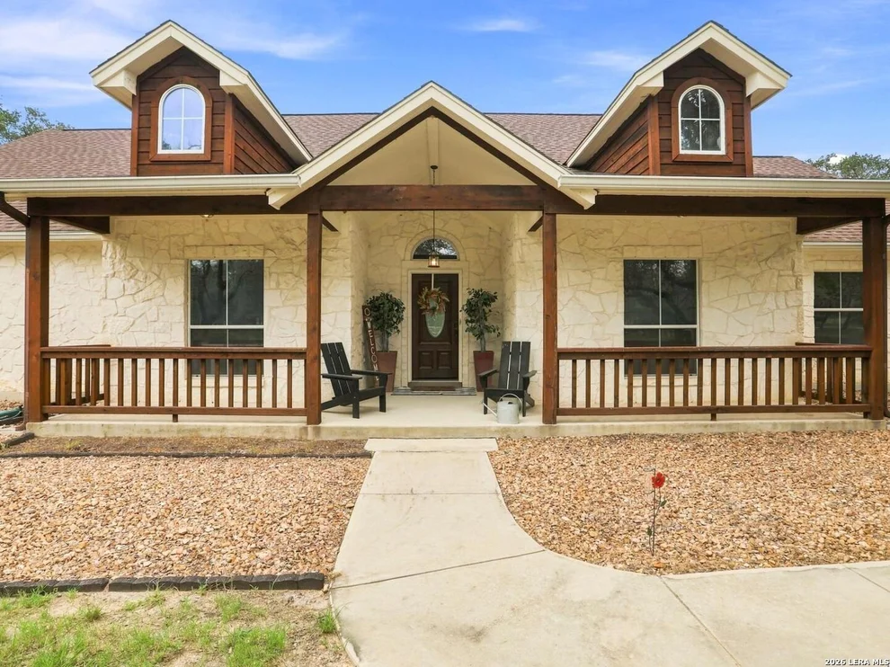 Unit for sale at 316 GOVERNORS DR, Floresville, TX 78114