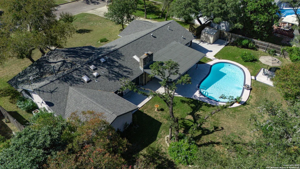 Unit for sale at 109 Cueva, Hollywood Park, TX 78232