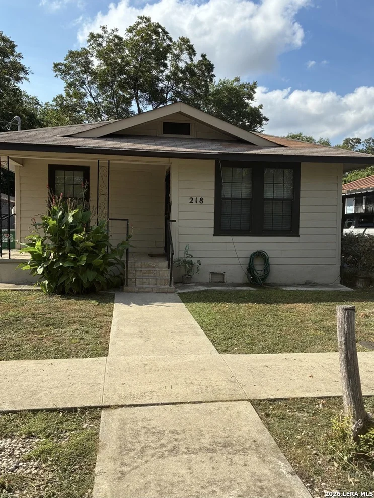 Unit for sale at 218 BARRETT AVE, San Antonio, TX 78214