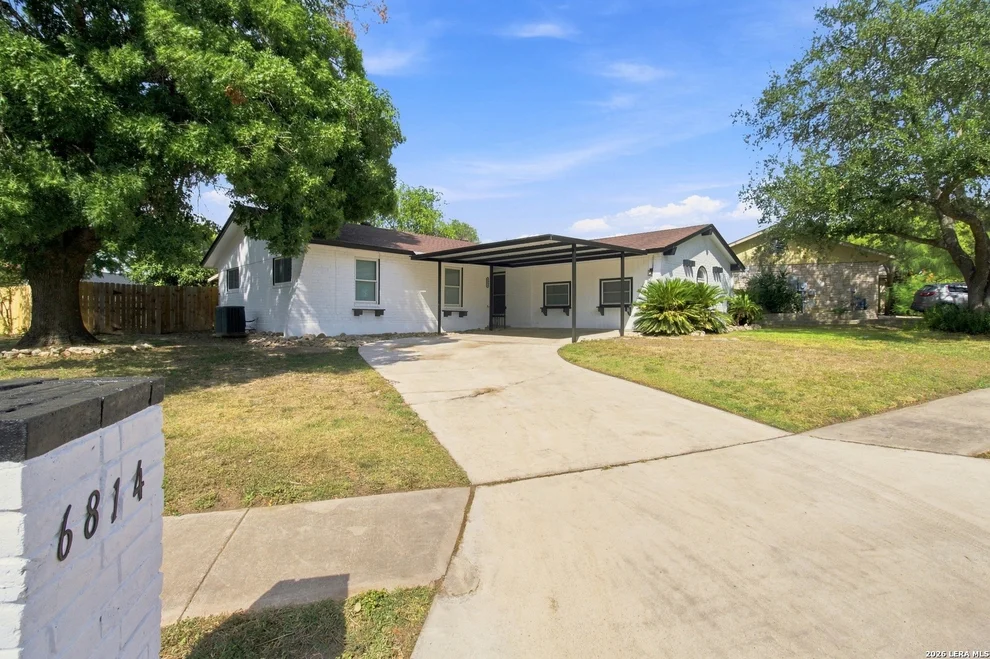 Unit for sale at 6814 SUNLIGHT DR, Leon Valley, TX 78238