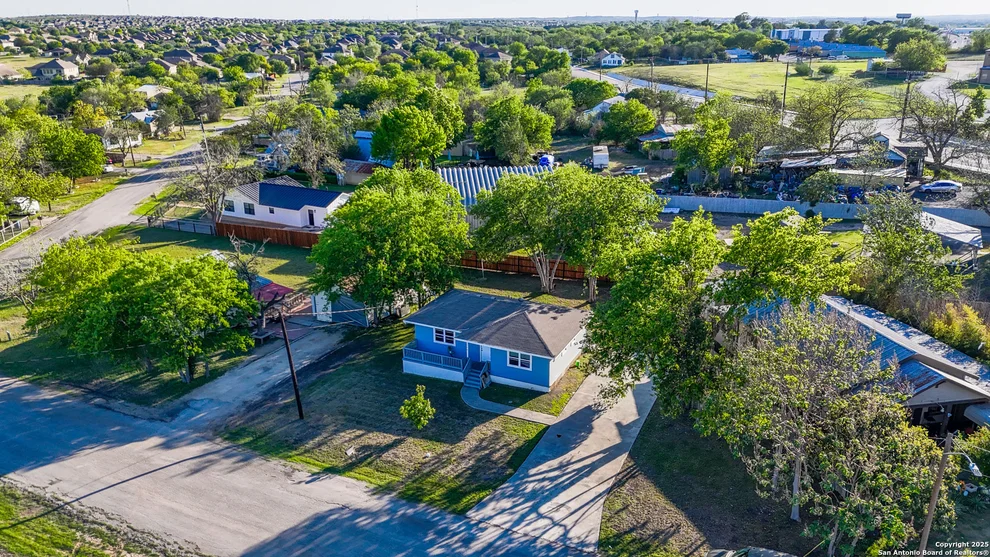 Photo of 556 Gode Lane, New Braunfels, TX 78130