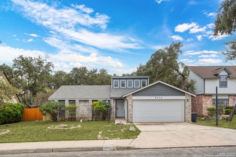 Unit for sale at 8926 Chilliwack, San Antonio, TX 78250