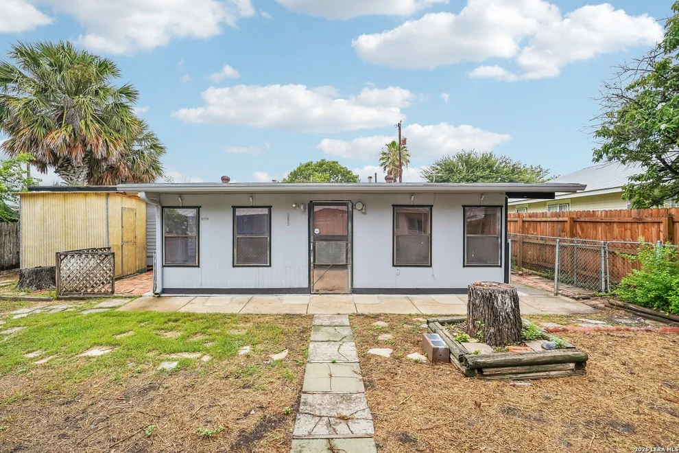Unit for sale at 318 Surrels, San Antonio, TX 78228