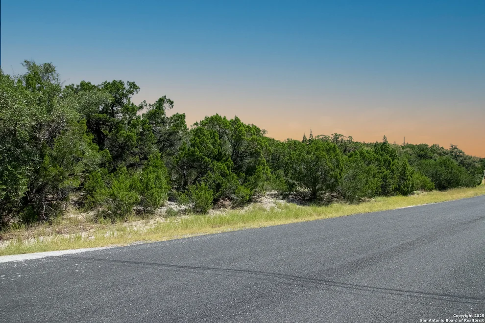 Unit for sale at 9007 Fox Briar Ln, Boerne, TX 78006